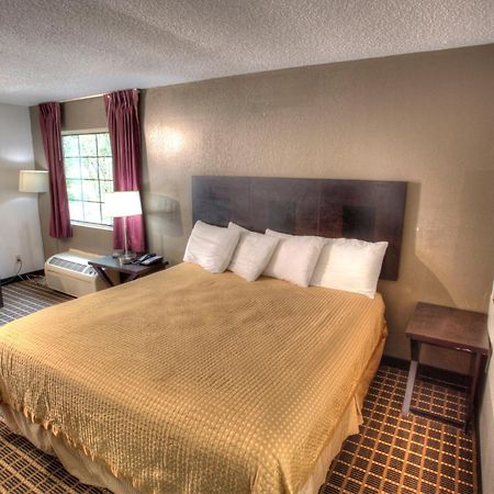 Amerivu Inn & Suites - Helen - Downtown Eksteriør billede