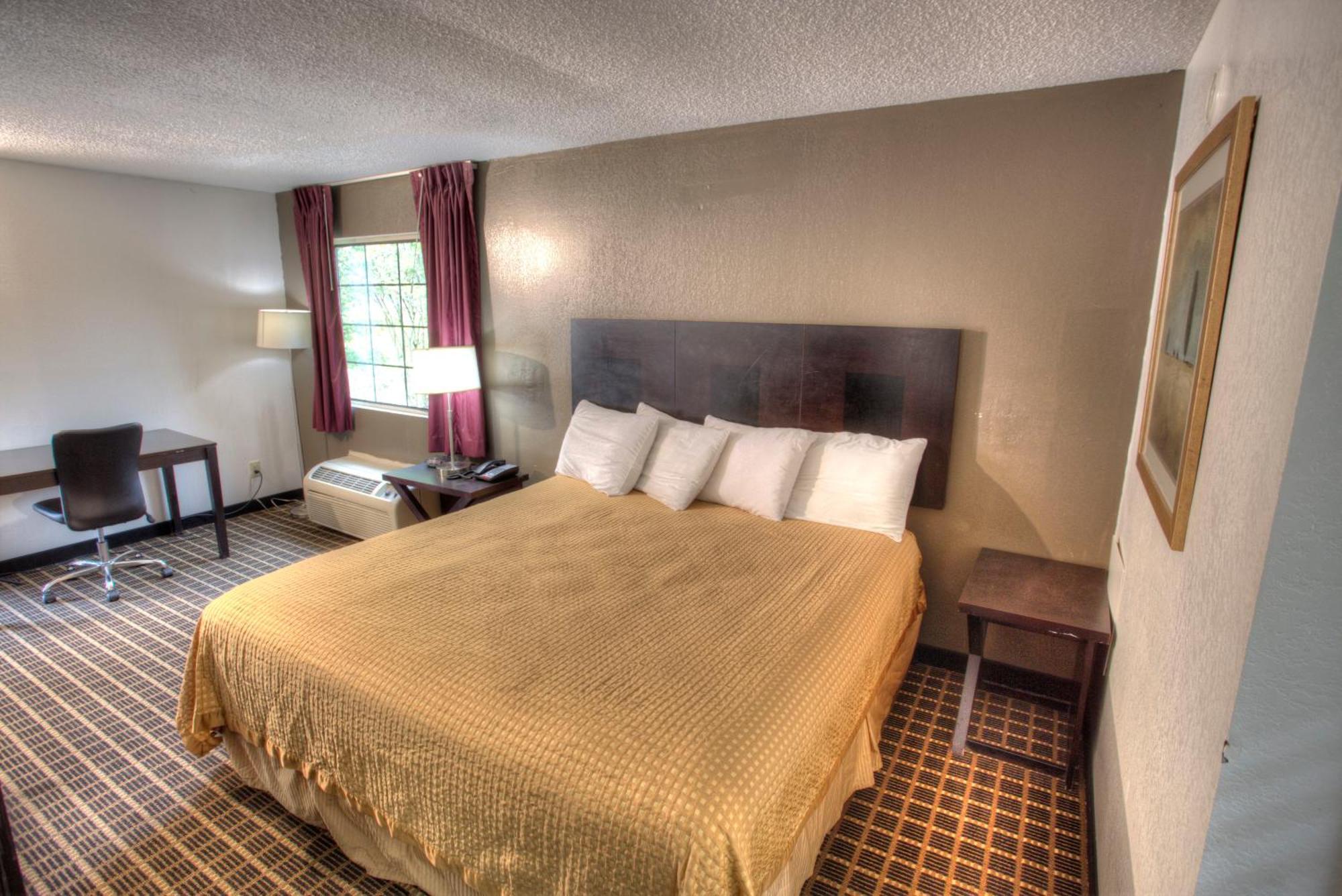 Amerivu Inn & Suites - Helen - Downtown Eksteriør billede