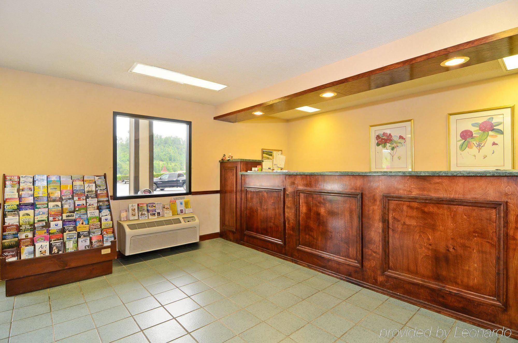 Amerivu Inn & Suites - Helen - Downtown Interiør billede